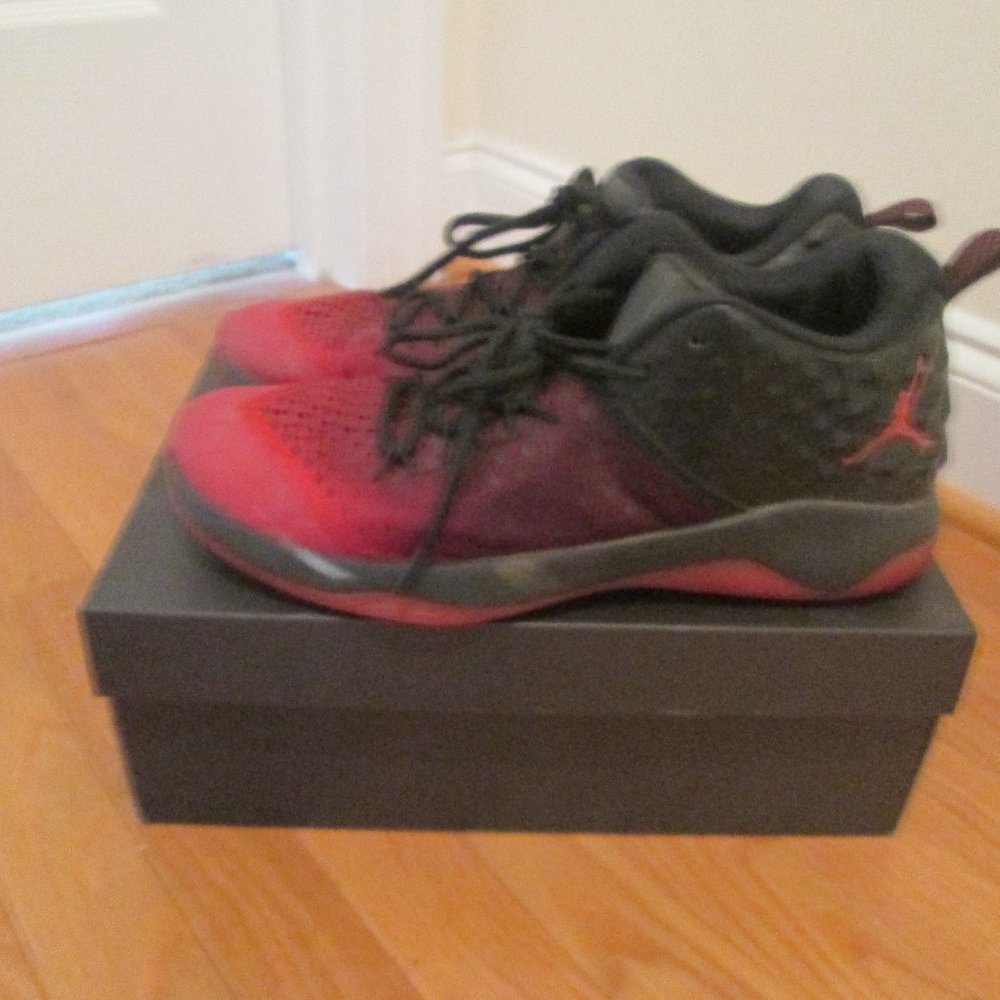 Men's Jordan Extra Fly shoes